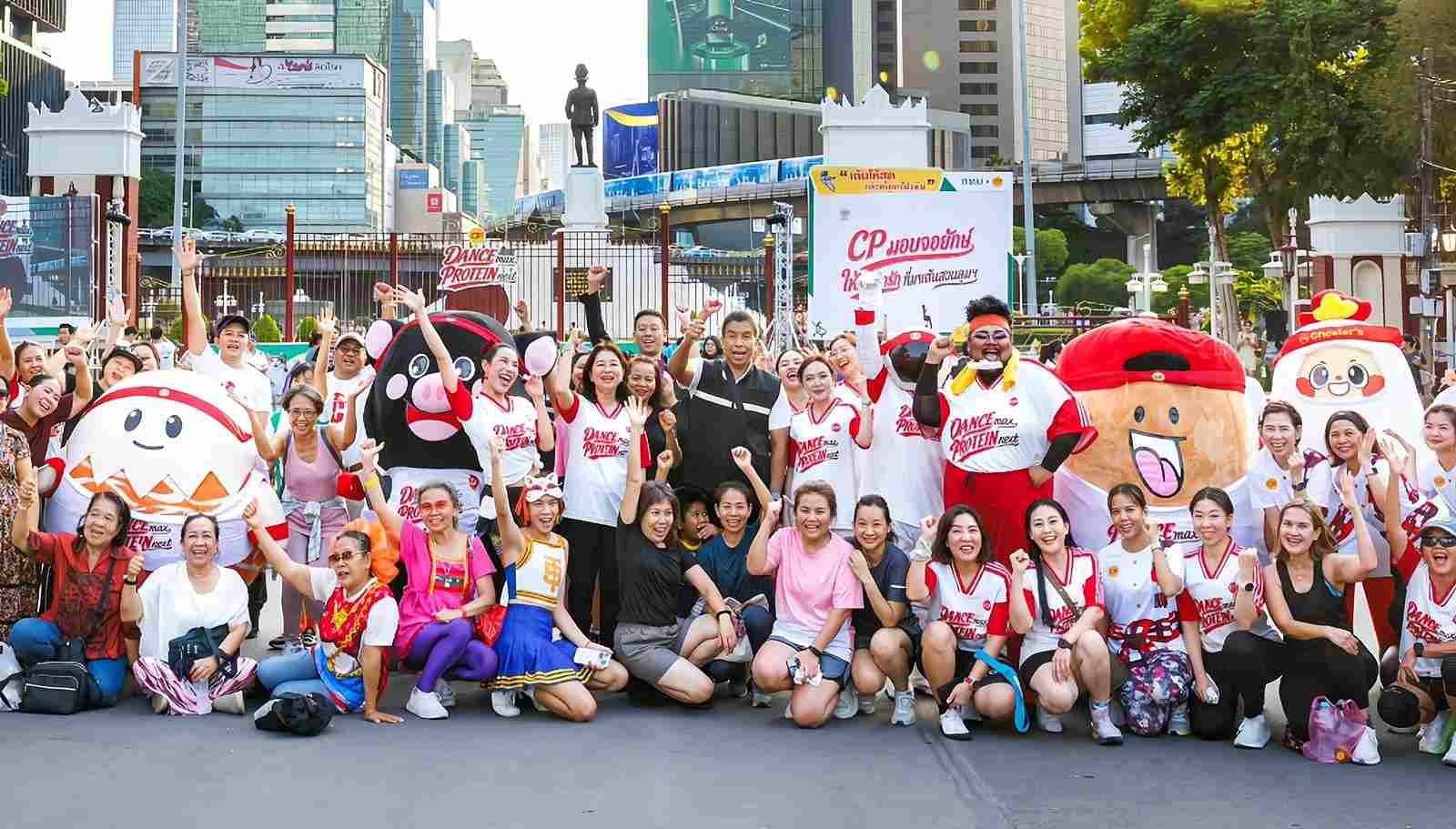 กทม. เดินหน้าสวนลุมฯ 100 ปี สร้างพื้นที่สุขภาพคนเมือง CPF หนุนจอ LED–ผู้สอนแอโรบิก